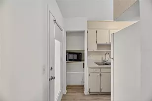 1238 Fordham Dr, Sun City Center, FL 33573 - Photo 12