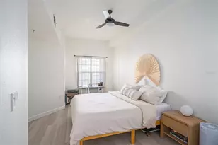 200 4th Ave S, Saint Petersburg, FL 33701 - Photo 14