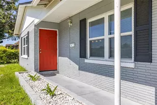 5616 Halifax Dr, Tampa, FL 33615 - Photo 2