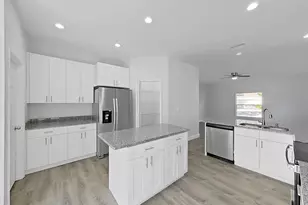 1830 Van Allen Loop, Auburndale, FL 33823 - Photo 16