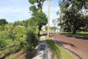 414 E Emily St, Tampa, FL 33603 - Photo 22