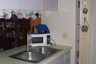 4500 E Bay Dr, Clearwater, FL 33764 - Photo 4