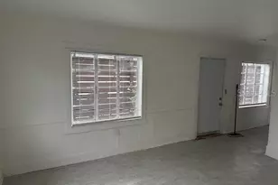 734 21st Ave S, Saint Petersburg, FL 33705 - Photo 6