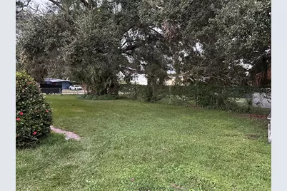 734 21st Ave S #4, Saint Petersburg, FL 33705 - Photo 2