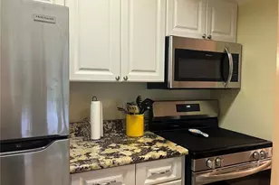12200 Vonn Rd, Largo, FL 33774 - Photo 18