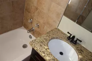 4732 W Lawn Ave, Tampa, FL 33611 - Photo 22