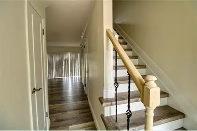 13708 Orange Sunset Drive, Tampa, FL 33618 - Photo 2