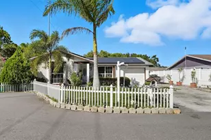 10213 Explorer Ct, Tampa, FL 33615 - Photo 2