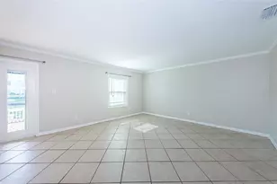 5196 Beach Dr SE, Saint Petersburg, FL 33705 - Photo 10