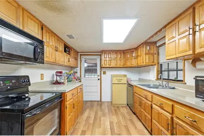 2315 E 148th Avenue, Lutz, FL 33549 - Photo 30