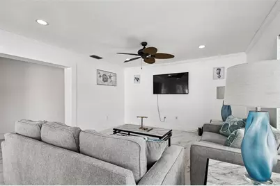 8708 Thornwood Lane, Tampa, FL 33615 - Photo 20