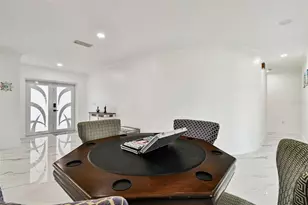 8708 Thornwood Ln, Tampa, FL 33615 - Photo 26