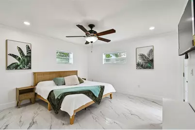 8708 Thornwood Lane, Tampa, FL 33615 - Photo 28