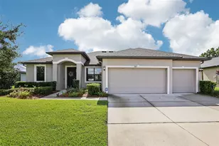 3915 Salida Del Sol Dr, Sun City Center, FL 33573 - Photo 1