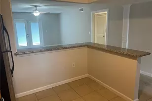 2812 Somerset Park Dr, Tampa, FL 33613 - Photo 6