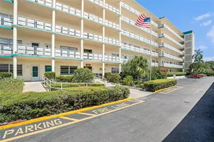 2960 59th Street S, Gulfport, FL 33707 - Photo 1