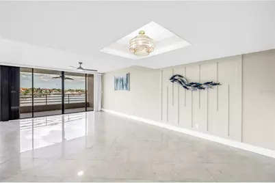 2775 Kipps Colony Drive S #204, Saint Petersburg, FL 33707 - Photo 10