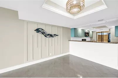 2775 Kipps Colony Drive S #204, Saint Petersburg, FL 33707 - Photo 18