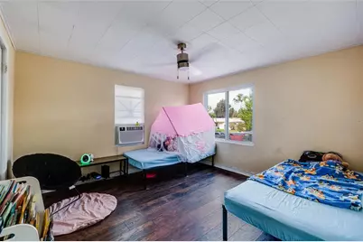 4300 14th Avenue N, Saint Petersburg, FL 33713 - Photo 18