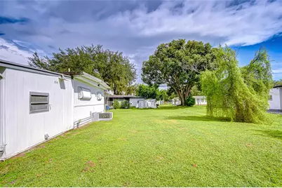 37930 Date Palm Drive, Zephyrhills, FL 33542 - Photo 12