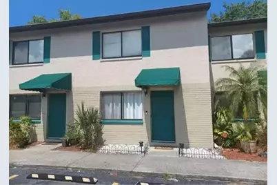 2052 Kings Highway #7, Clearwater, FL 33755 - Photo 1