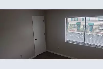 2052 Kings Highway #7, Clearwater, FL 33755 - Photo 16