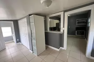 1708 E Nome St, Tampa, FL 33604 - Photo 2