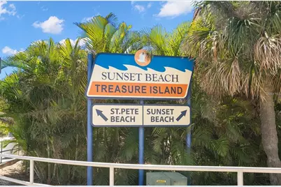 8575 Sunset Court, Treasure Island, FL 33706 - Photo 38