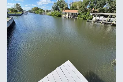 8719 Driftwood Drive, Tampa, FL 33615 - Photo 10