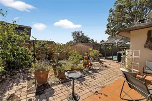 508 Sovereign Ct, Tampa, FL 33613 - Photo 34