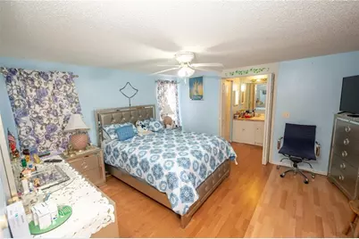 9120 Sandcroft Court, Tampa, FL 33615 - Photo 32