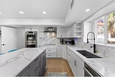 7100 Park Street S, Saint Petersburg, FL 33707 - Photo 16