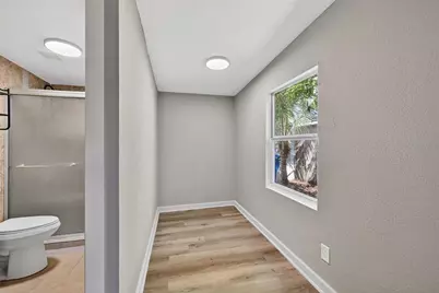 2725 14th Avenue S, Saint Petersburg, FL 33712 - Photo 14