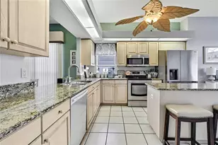 8472 Maybelle Dr, Weeki Wachee, FL 34613 - Photo 22