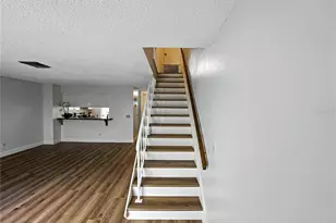 1816 Mill Run Cir, Tampa, FL 33613 - Photo 16