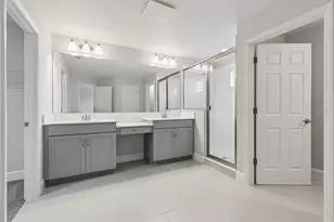 9711 Surrey Rose Dr, San Antonio, FL 33576 - Photo 8