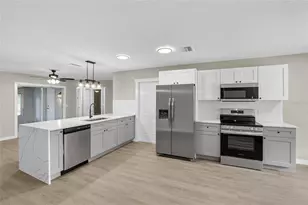 423 Forest Oak Dr, Seffner, FL 33584 - Photo 24