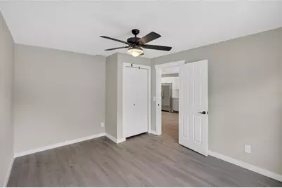 423 Forest Oak Drive, Seffner, FL 33584 - Photo 38