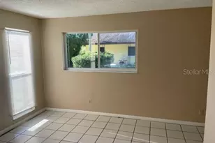 1100 70th St N, Saint Petersburg, FL 33710 - Photo 8