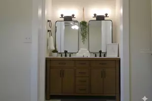 820 Dove Ridge Dr, Lakeland, FL 33803 - Photo 12