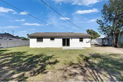 564 Florida Circle S, Apollo Beach, FL 33572 - Photo 44