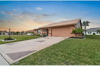 1809 Wolf Laurel Drive, Sun City Center, FL 33573 - Photo 2