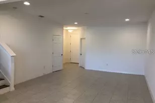 6208 Camino Dr, Apollo Beach, FL 33572 - Photo 4