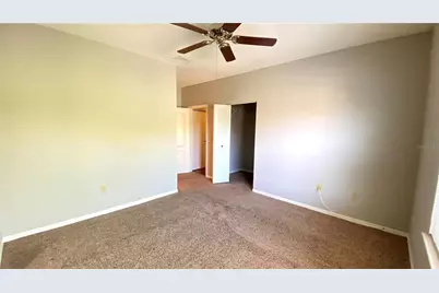 1043 Normandy Trace Road, Tampa, FL 33602 - Photo 12