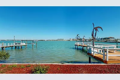 15417 2nd Street E, Madeira Beach, FL 33708 - Photo 4