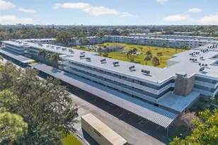 4880 Locust St NE, Saint Petersburg, FL 33703 - Photo 2