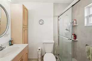 708 Rutgers Pl, Sun City Center, FL 33573 - Photo 16