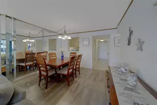 51 Island Way, Clearwater Beach, FL 33767 - Photo 46