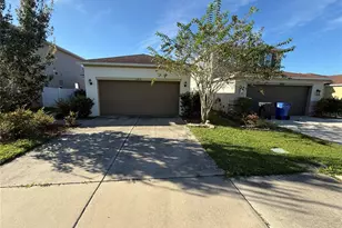 10621 Laguna Plains Dr, Riverview, FL 33578 - Photo 2