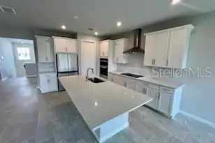 17390 Moon Flower Dr, Venice, FL 34293 - Photo 10